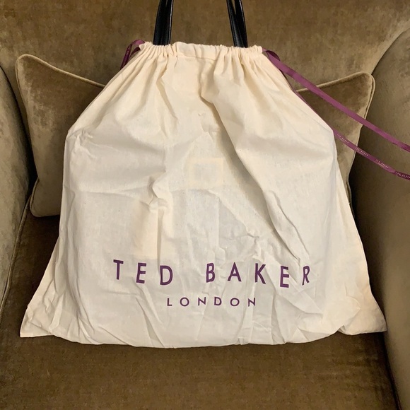 Ted Baker London buckle large tote bag, black emillyy NEW - Picture 10 of 16